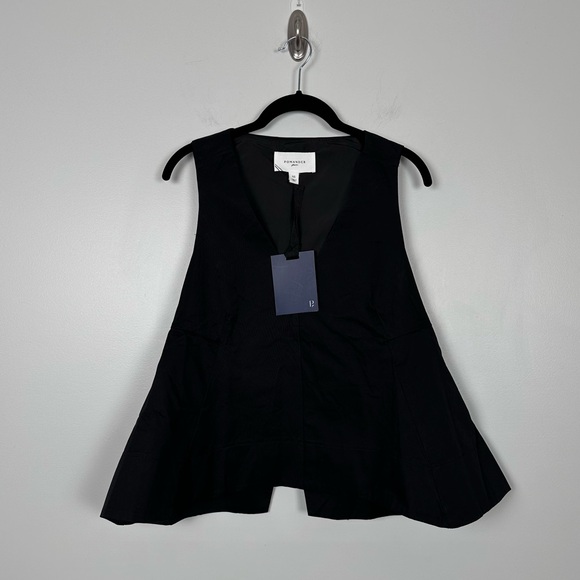 POMANDER PLACE Black Structured Lana Top - Picture 6 of 10